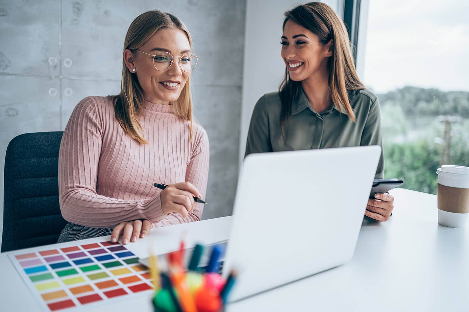 female marketing sssistants working in office | UC Online