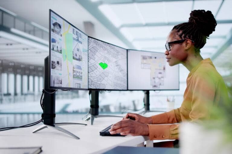 What Is a GIS Analyst & How Can You Become One? | University of Cincinnati
